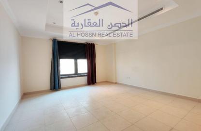 Apartment - 1 Bedroom - 2 Bathrooms for rent in Tower 19 - Porto Arabia - The Pearl Island - Doha