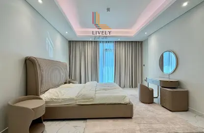 Apartment - 2 Bedrooms - 3 Bathrooms for rent in Lusail Residence - Marina District - Lusail