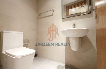 Apartment - 3 Bedrooms - 4 Bathrooms for rent in West Walk - Al Waab - Doha