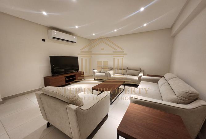 56267309 - Property Image 2