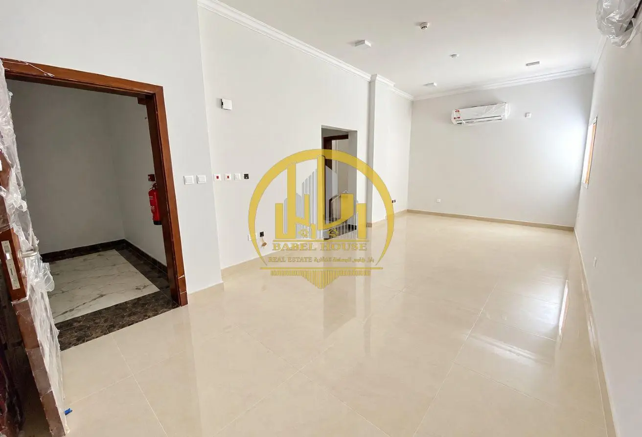 63306216 - Property Main Image