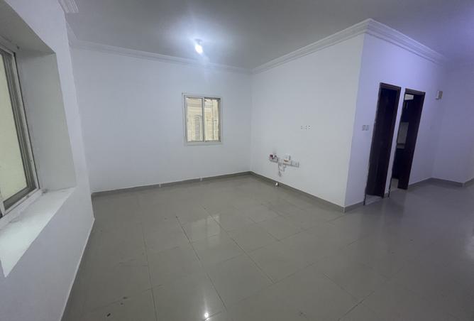 61114669 - Property Image 2