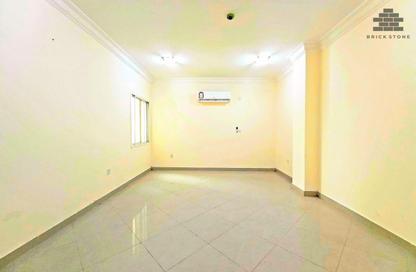 Apartment - 2 - 2 for rent in Muntazah 7 - Al Muntazah - Doha