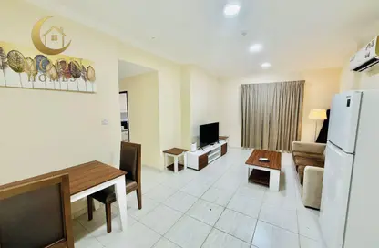 Apartment - 1 Bedroom - 1 Bathroom for rent in Umm Ghuwailina 4 - Umm Ghuwailina - Doha