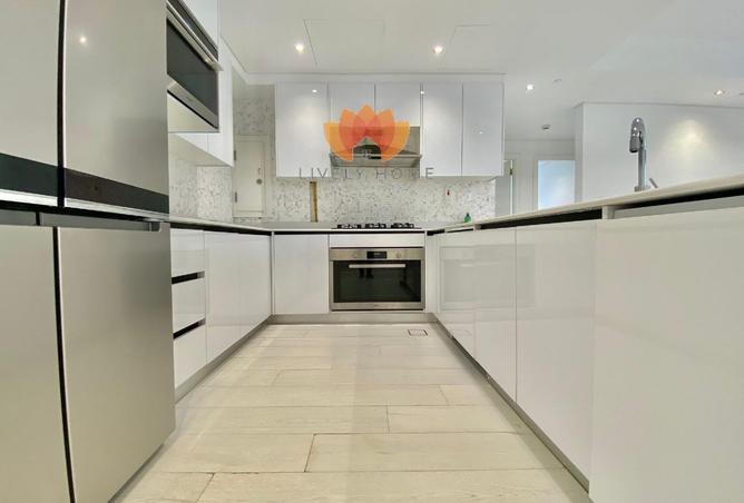 54493752 - Property Image 2