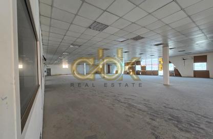 Warehouse - Studio - 1 Bathroom for sale in Industrial Area 1 - Industrial Area - Doha