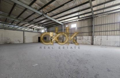 Warehouse - Studio - 1 Bathroom for sale in Industrial Area 1 - Industrial Area - Doha
