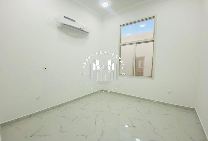 1028609 - Property Image 2