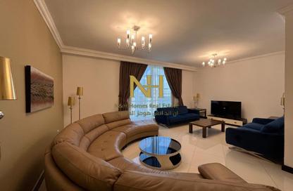 Apartment - 3 Bedrooms - 4 Bathrooms for rent in West Bay Tower - West Bay - West Bay - Doha