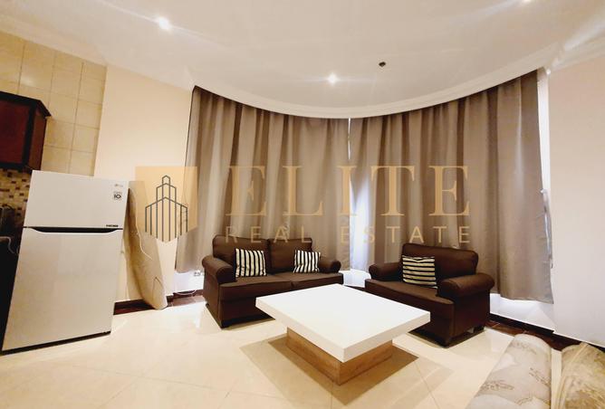 1032366 - Property Image 3