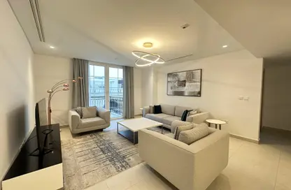 Apartment - 1 Bedroom - 2 Bathrooms for rent in Floresta Gardens - Floresta Gardens - The Pearl Island - Doha