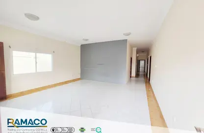 Villa - 3 Bedrooms - 2 Bathrooms for rent in Ain Khaled - Doha