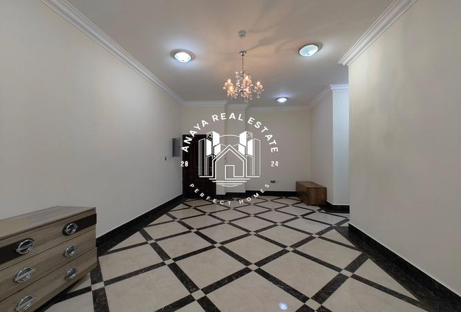 51431493 - Property Image 2