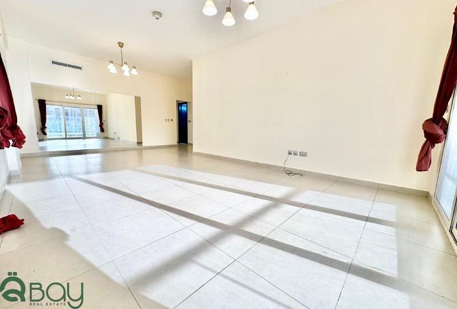 57888232 - Property Main Image