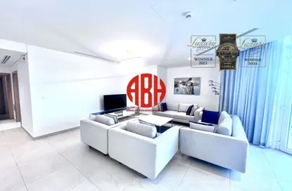 شقة - 3 غرف نوم - 4 حمامات للايجار في حدائق فلورستا - حدائق فلورستا - جزيرة اللؤلؤة - الدوحة