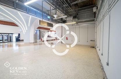 Shop - Studio for rent in Airport Road - Airport Area - Doha