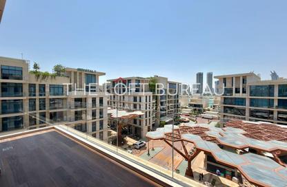 Duplex - 4 Bedrooms - 5 Bathrooms for sale in Crystal Residence - Gewan Island - The Pearl Island - Doha