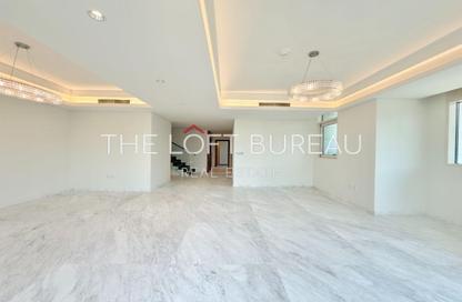 Duplex - 4 Bedrooms - 5 Bathrooms for sale in Crystal Residence - Gewan Island - The Pearl Island - Doha