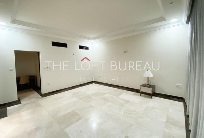 60501649 - Property Image 3