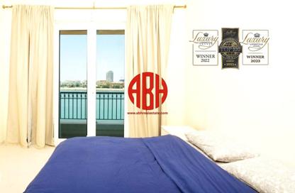 Apartment - 2 Bedrooms - 2 Bathrooms for rent in Viva West - Viva Bahriyah - The Pearl Island - Doha