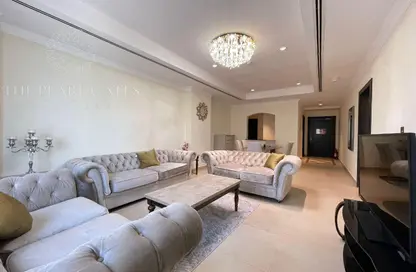 Apartment - 1 Bedroom - 2 Bathrooms for rent in East Porto Drive - Porto Arabia - The Pearl Island - Doha
