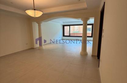 Townhouse - 2 Bedrooms - 3 Bathrooms for rent in West Porto Drive - Porto Arabia - The Pearl Island - Doha
