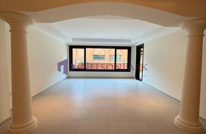 Townhouse - 2 Bedrooms - 3 Bathrooms for rent in West Porto Drive - Porto Arabia - The Pearl Island - Doha