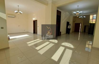 Compound - 5 Bedrooms - 5 Bathrooms for rent in Bu Hamour Street - Abu Hamour - Doha
