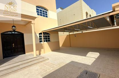 Villa - 6 - 6 for rent in Izghawa - Izghawa - Doha
