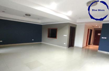 Apartment - 2 - 2 for sale in West Porto Drive - Porto Arabia - The Pearl Island - Doha