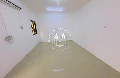Villa - Studio - 1 Bathroom for rent in Bu Hamour Street - Abu Hamour - Doha