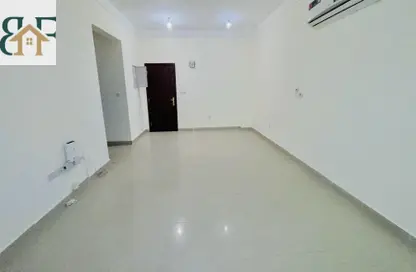 Apartment - 2 Bedrooms - 2 Bathrooms for rent in Muntazah 7 - Al Muntazah - Doha