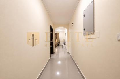 Apartment - 2 Bedrooms - 2 Bathrooms for rent in Musheireb Apartments - Musheireb - Doha