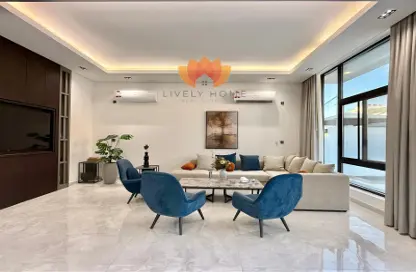 Villa - 5 Bedrooms for rent in Al Thumama - Al Thumama - Doha