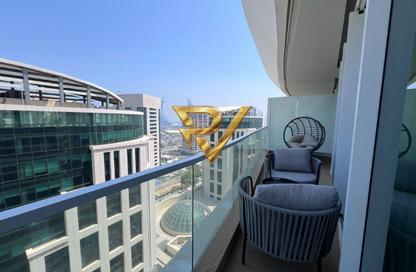 Apartment - 1 - 2 for rent in Lusail Marina Heights - Marina District - Lusail