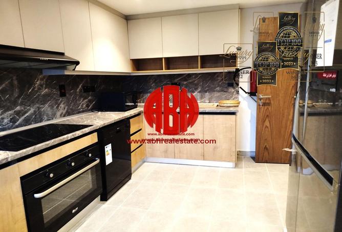 53521333 - Property Image 2