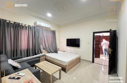 Apartment - Studio - 1 Bathroom for rent in Al Dafna - Al Dafna - Doha