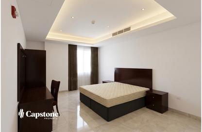 Apartment - 1 Bedroom - 1 Bathroom for rent in Umm Ghwailina Comm - Umm Ghuwalina - Umm Ghuwailina - Doha