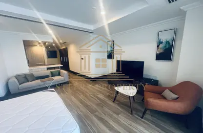 Apartment - Studio - 1 Bathroom for rent in Viva East - Viva Bahriyah - The Pearl Island - Doha