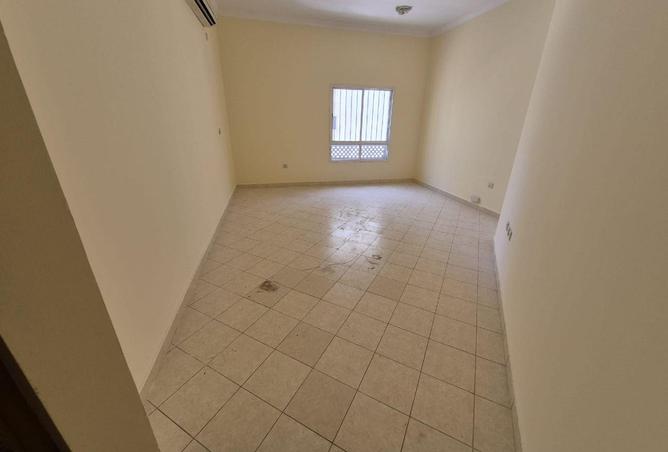 56670161 - Property Main Image