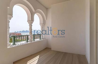 Apartment - 2 Bedrooms - 3 Bathrooms for sale in Tower 29 - Viva Bahriyah - The Pearl Island - Doha