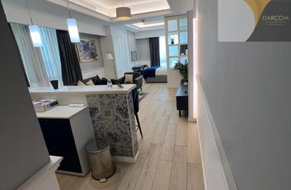 Apartment - Studio - 1 for rent in Bin Al Sheikh Towers - Al Mirqab Al Jadeed - Doha Apartment - Studio - 1 for rent in Bin Al Sheikh Towers - Al Mirqab Al Jadeed - Doha