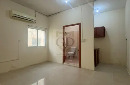 Apartment - Studio - 1 Bathroom for rent in Hazm Al Markhiya - Doha