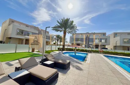 Apartment - 2 Bedrooms - 3 Bathrooms for rent in Wadi Al Markh - Muraikh - AlMuraikh - Doha