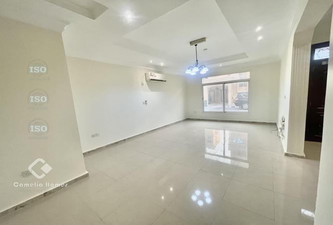 51997122 - Property Image 3