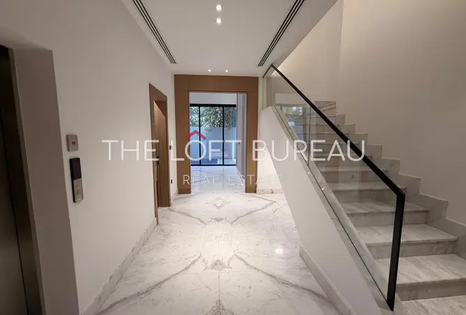 63698203 - Property Image 2