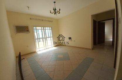 Apartment - 2 Bedrooms - 2 Bathrooms for rent in Thabit Bin Zaid Street - Al Mansoura - Doha