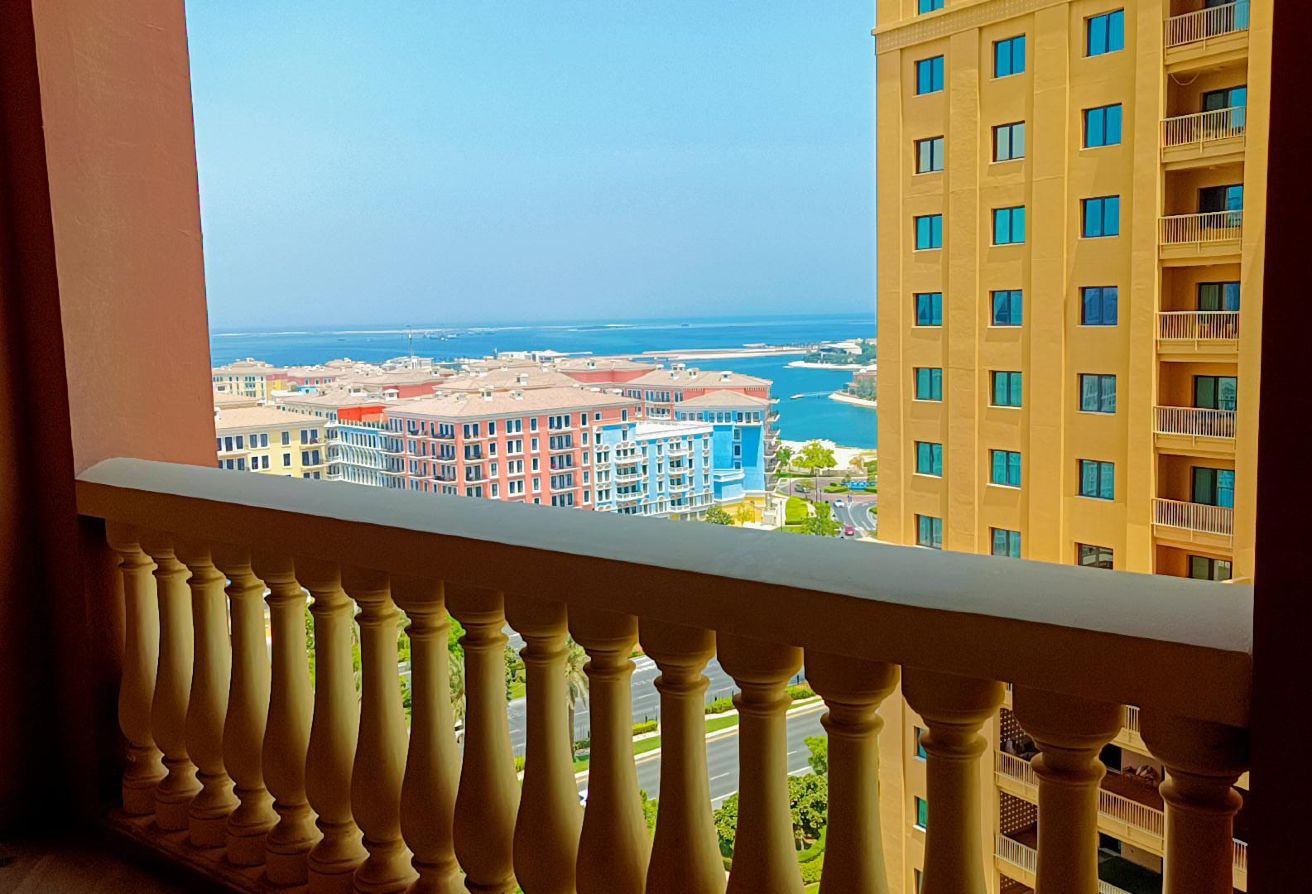 1 BHK Furnished Apartment | Porto Arabia QAR 9,999 thumbnail 5