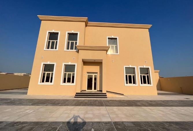 1025173 - Property Image 2