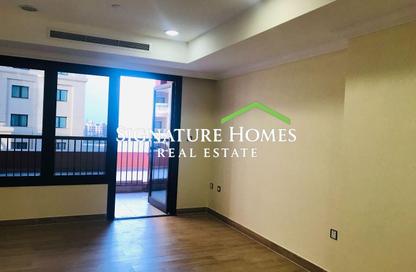 Apartment - 1 - 2 for rent in East Porto Drive - Porto Arabia - The Pearl Island - Doha